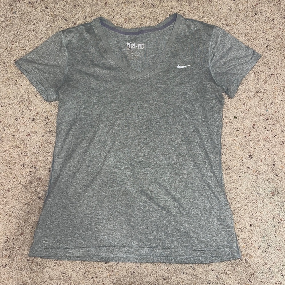 Nike Dri-Fit Tee - Gray - Size Small
